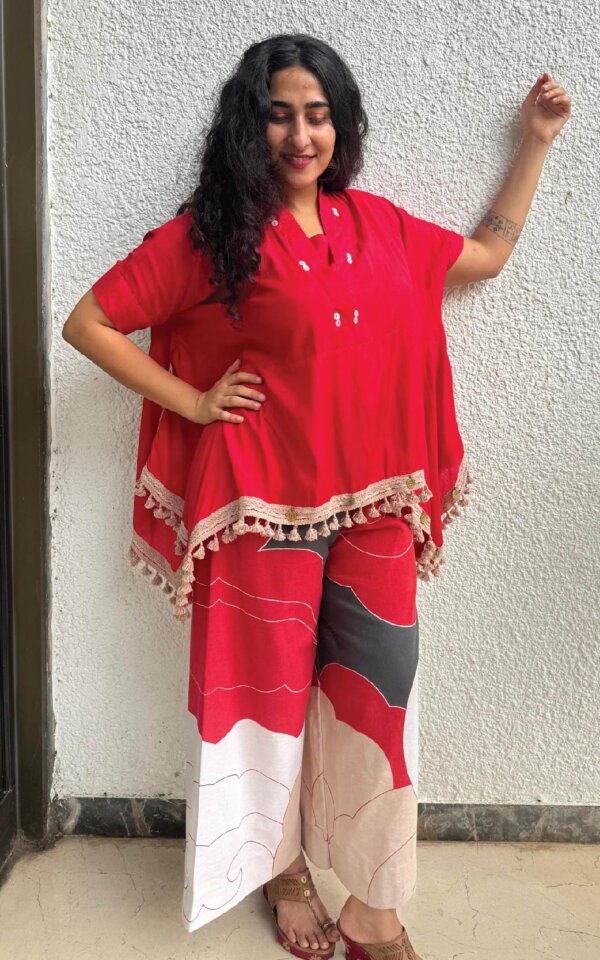 FL 2241 Red Buddha Farasha